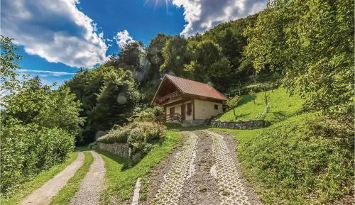 Two-Bedroom Holiday Home