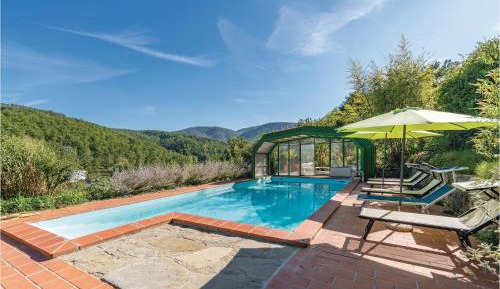 Three-Bedroom Holiday Home 