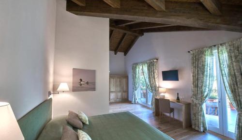 Double Room with Balcony (3 Adults)