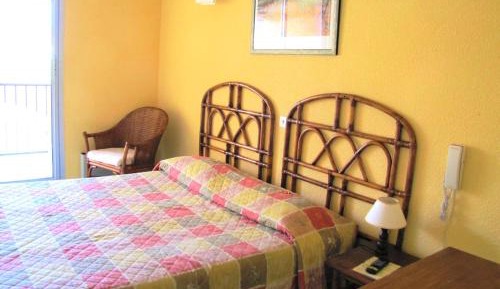 Chambre économique 1er étage avec terrasse et climatisation 