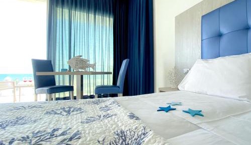 Suite with Sea View