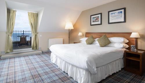 Superior Balcony Room