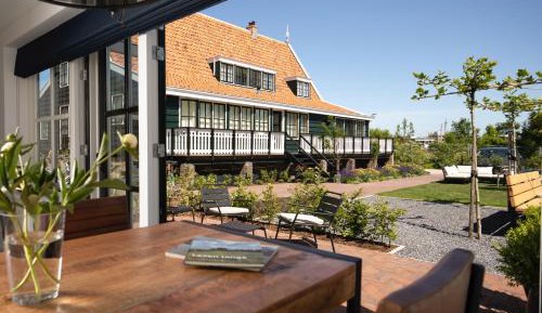 Studio with Terrace