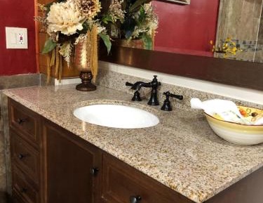 Luxury Suite with Spa Bath