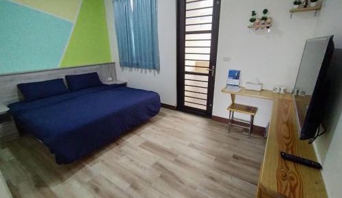 Queen Room with Balcony