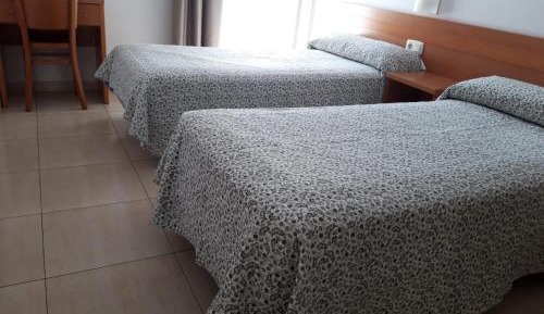 Twin Room with Private Bathroom