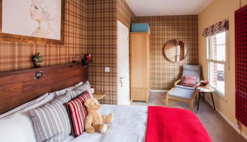 Deluxe Double Room with Shower
