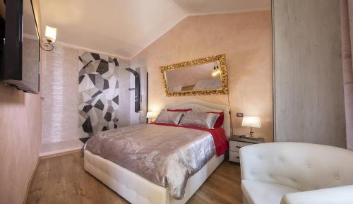 King Room with Balcony