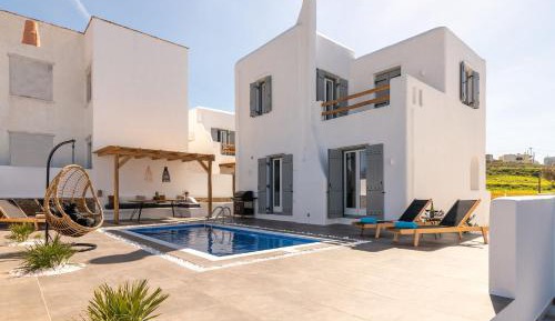 Villa with Private Pool