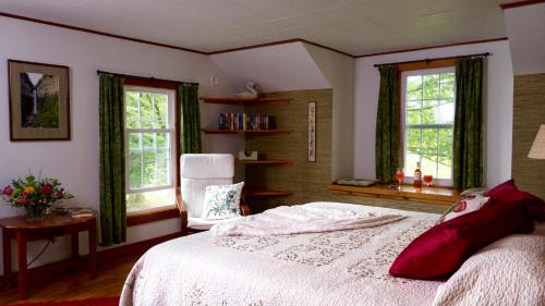 King Room with Mountain View