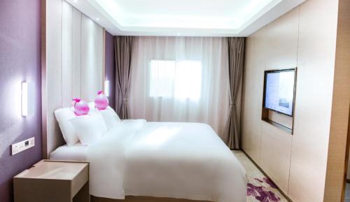 Deluxe King size bed Room