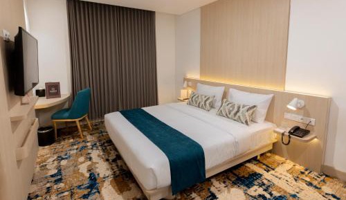 Deluxe Double Room with View 