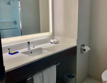 King Room with Jetted Tub