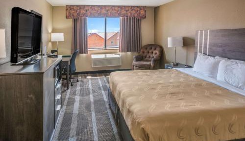 King Room - Accessible/Non-Smoking