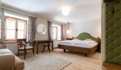 Large Double Room