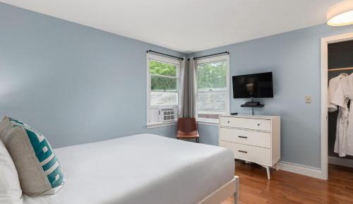 Luxury Two Bedroom Suite