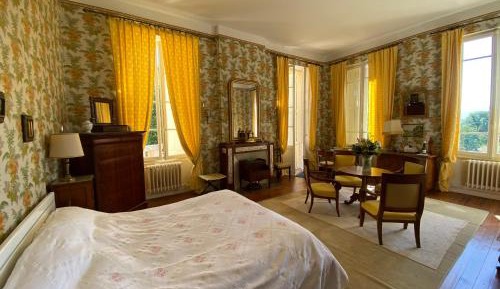 King Room with Mountain View