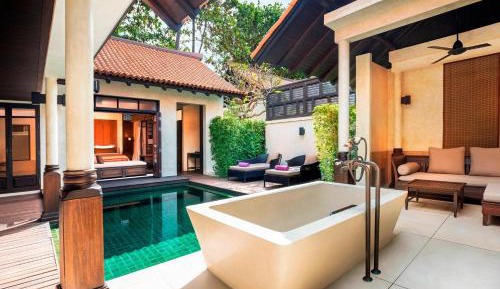 Pavilion Pool Villa King