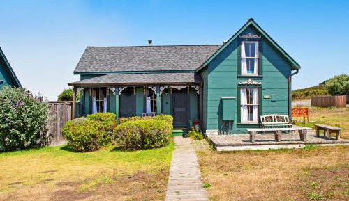 one bedroom holiday home