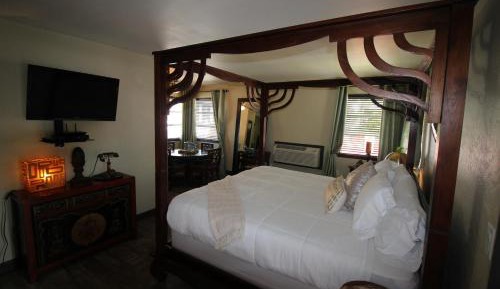 Executive King Suite
