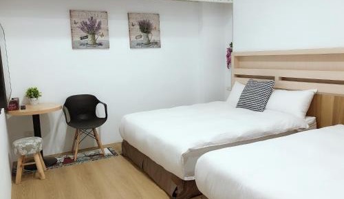 Standard Double Room with Two Double Beds