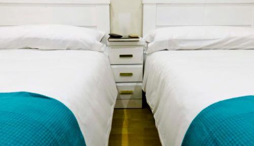 Twin Room with Shower