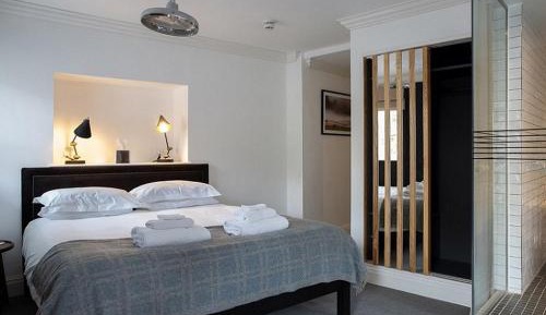 Superior King Room