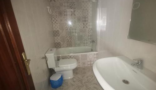 Twin Room with Bath