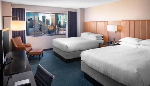 Queen Room with Two Queen Beds with Accessible Tub - Disability Access