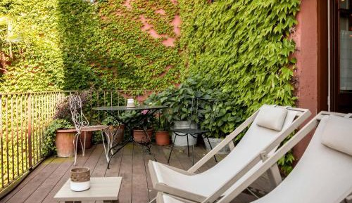 Superior Double or Twin Room with Terrace