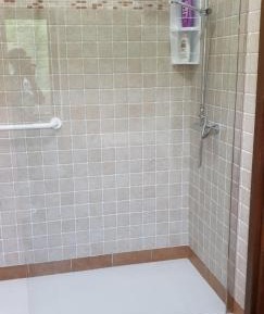Deluxe Double Room with Shower