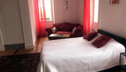 Deluxe Double Room with Shower