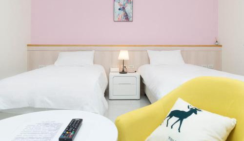 Double or Twin Room with Bathroom