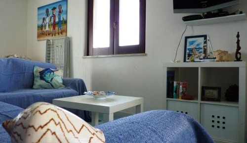 One-Bedroom Apartment with Sea View