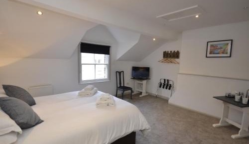 Superior King Room