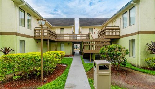 Studio  King ADA - Roll in shower