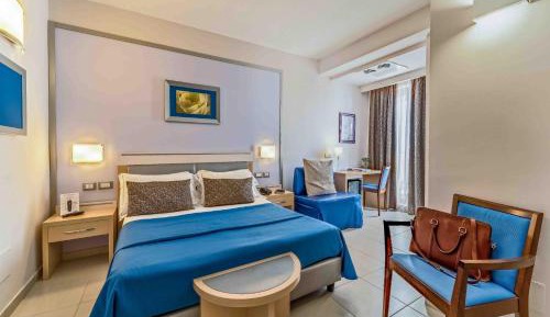 Superior Double or Twin Room with Sea View