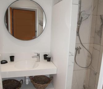 Deluxe Double or Twin Room with Garden View