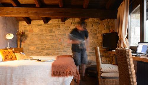 Family Suite (2 Adults + 2 Children)