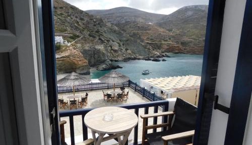 Deluxe Triple Room with Sea View