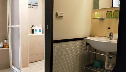 Deluxe Family Room - 102