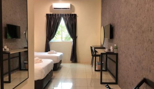 Standard King Room