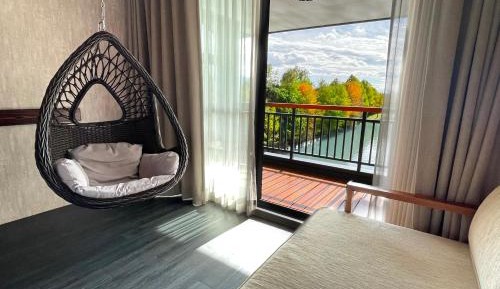 Quadruple Room with Lake View