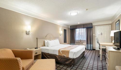 King Room - Non-Smoking