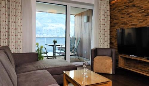 Apartment with Lake View - Top 23