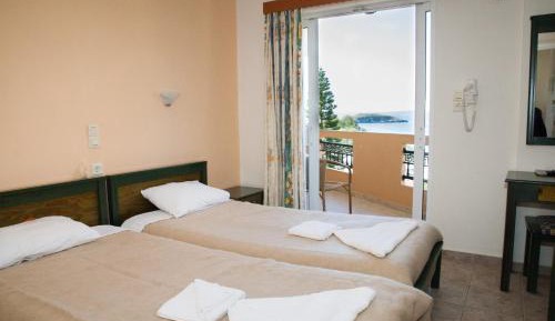 Studio with Sea View (2 Adults)