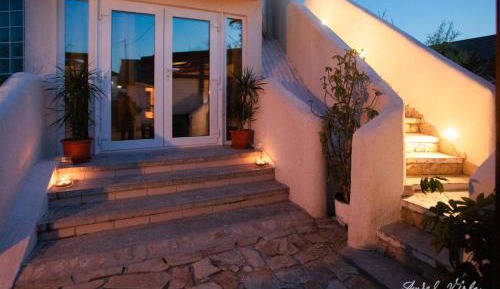 One-Bedroom Suite