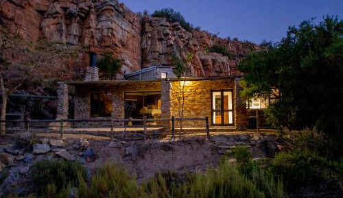 Family Room with Mountain View