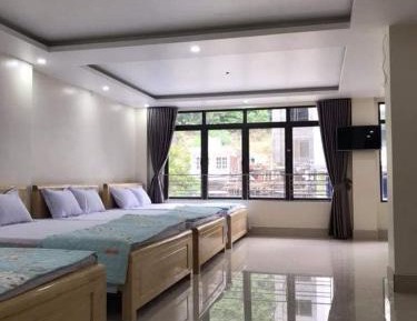 Double or Twin Room with Mountain View