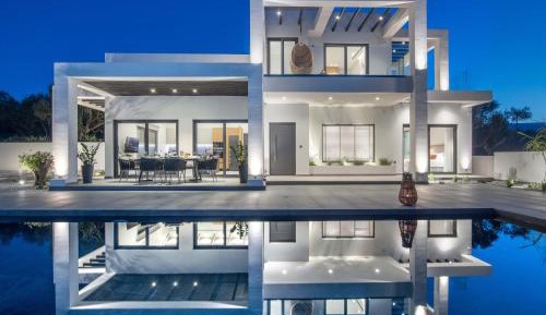 Deluxe Villa